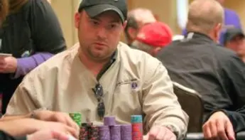 Poker &#8211; un joueur réclame 280 millions de dommages et intérêts